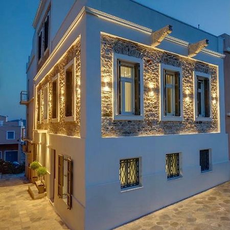 Amare Boutique Suites Ermoupoli Exteriör bild